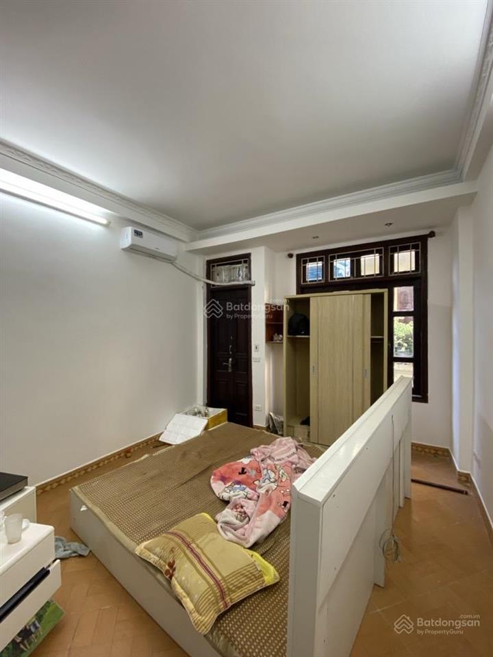 Bán nhà phố đội nhân, dt35m, 5 tầng dâb xây, ô tô vào nhà, kinh doanh