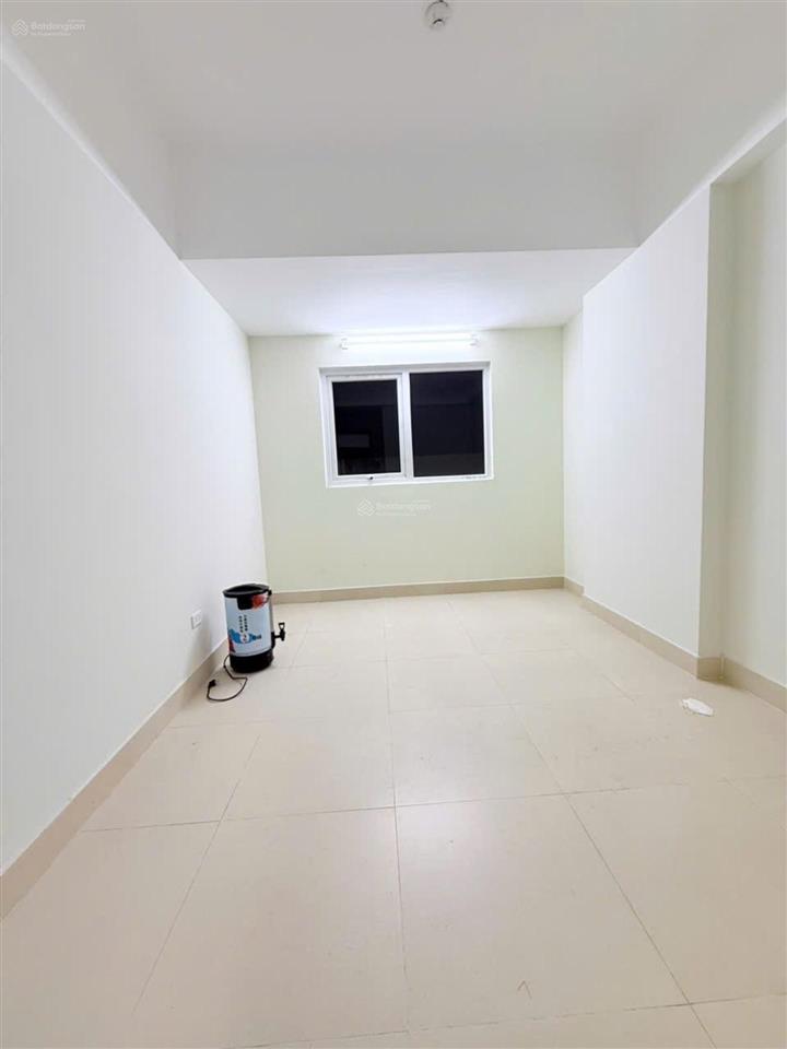 Bán căn hộ toà ct3, kđt nghĩa đô, dt70m, 2 ngủ, 2vs