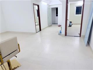 Bán căn hộ toà ct3, kđt nghĩa đô, dt70m, 2 ngủ, 2vs