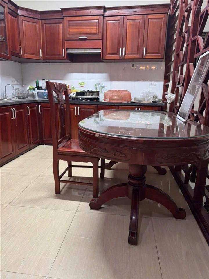 Bán nhà phố dịch vọng hậu, phân lô, ô tô tránh, vào nhà, kinh doanh