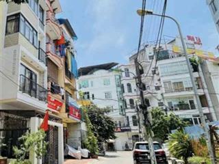 Bán nhà phố trần quốc hoàn, dt100m, mt8,4m, phân lô, ô tô tránh, kinh doanh