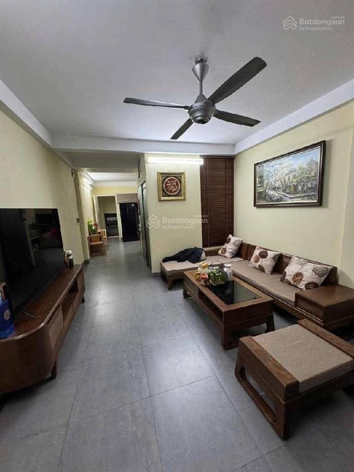 Bán nhà phố nghĩa đô, dt68m, mt5,5m, phân lô, ô tô tránh. lô góc, view công viên.
