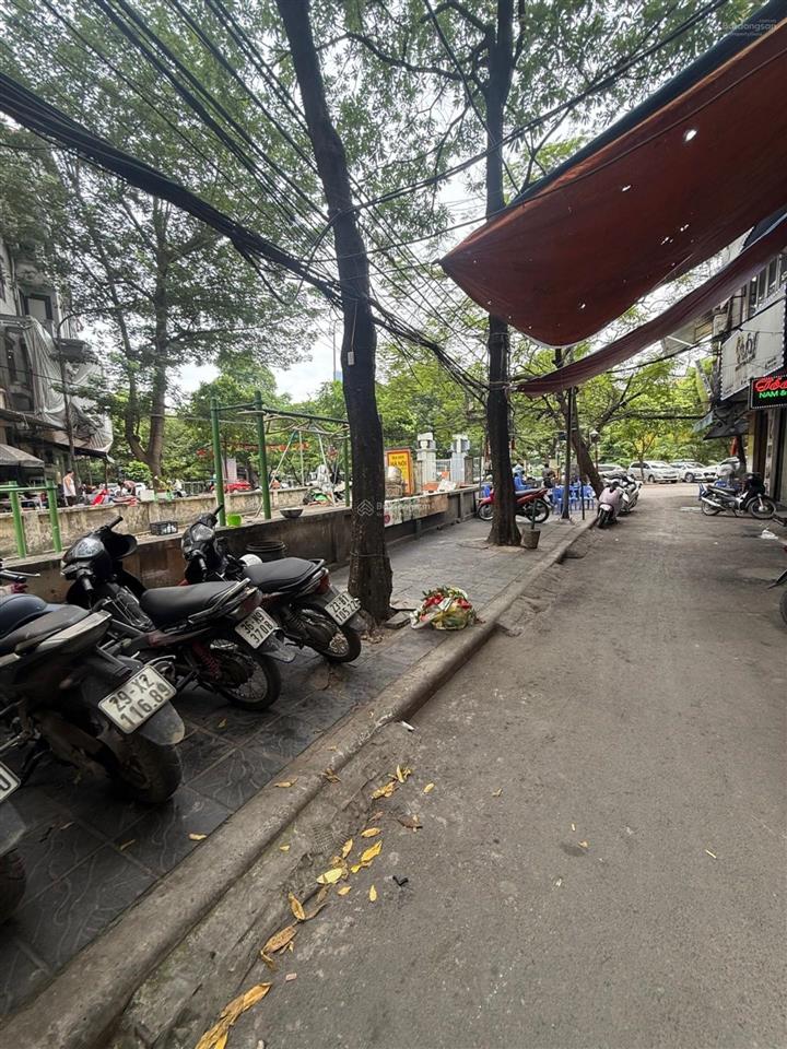 Bán nhà phố tú mỡ, dt55m, 23,4 tỷ, ô tô tránh, vào nhà, kinh doanh.