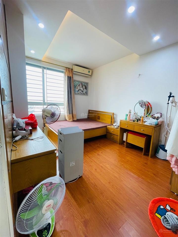 Bán căn hộ tầng trung, tòa tổng cục v, bộ công an, kđt nam cường, full nội thất