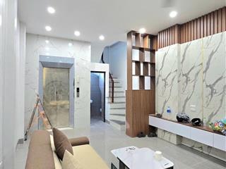 Bán nhà phố nguyễn khánh toàn, dt38m, mt4m, nhà mới thang máy, gần ô tô.