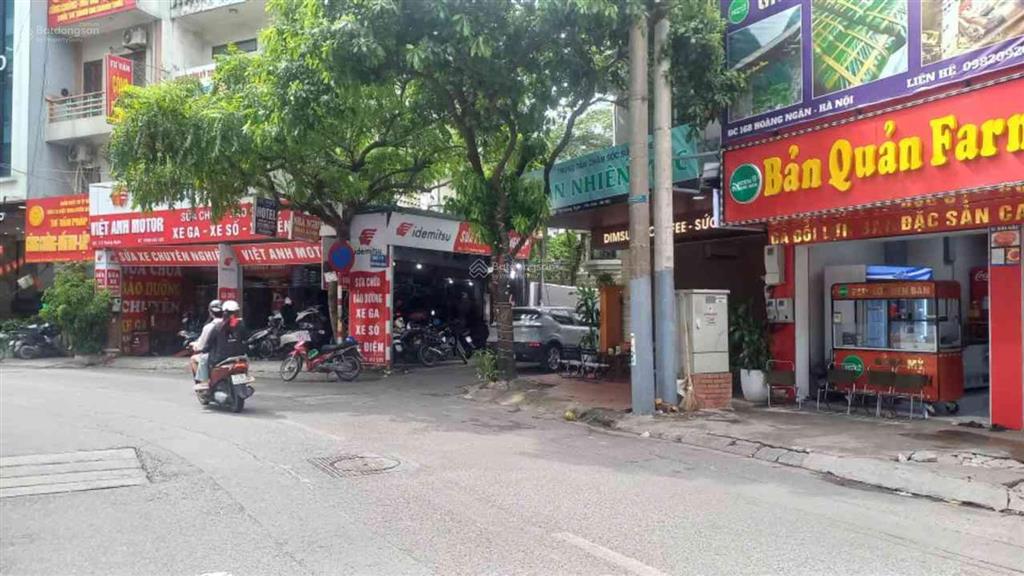 Bán đất phố hoàng ngân, dt80m, mt6m, lô góc, sát phố, ô tô, kinh doanh.
