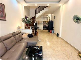 Bán nhà phố tú mỡ, dt64m, phân lô, ô tô tránh, kinh doanh, view sân chơi.