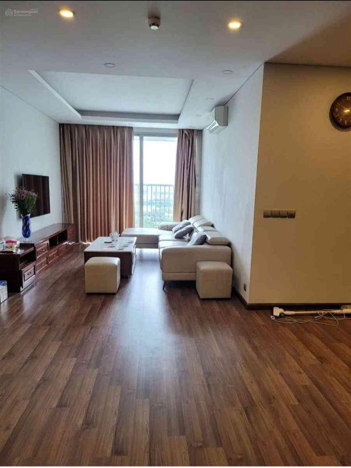 Bán căn hộ tầng cao n03t2 ngoại giao đoàn, dt 114m  3 ngủ  full nội thất.