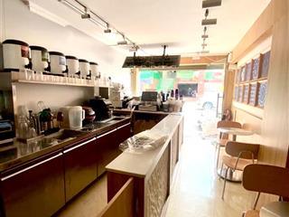 Bán nhà mặt phố phan văn trường, dt40m, 2 thoáng, vỉa hè, ô tô tránh.