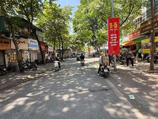 Bán nhà mặt phố nghĩa tân, dt65m, 8 tầng thang máy, kinh doanh