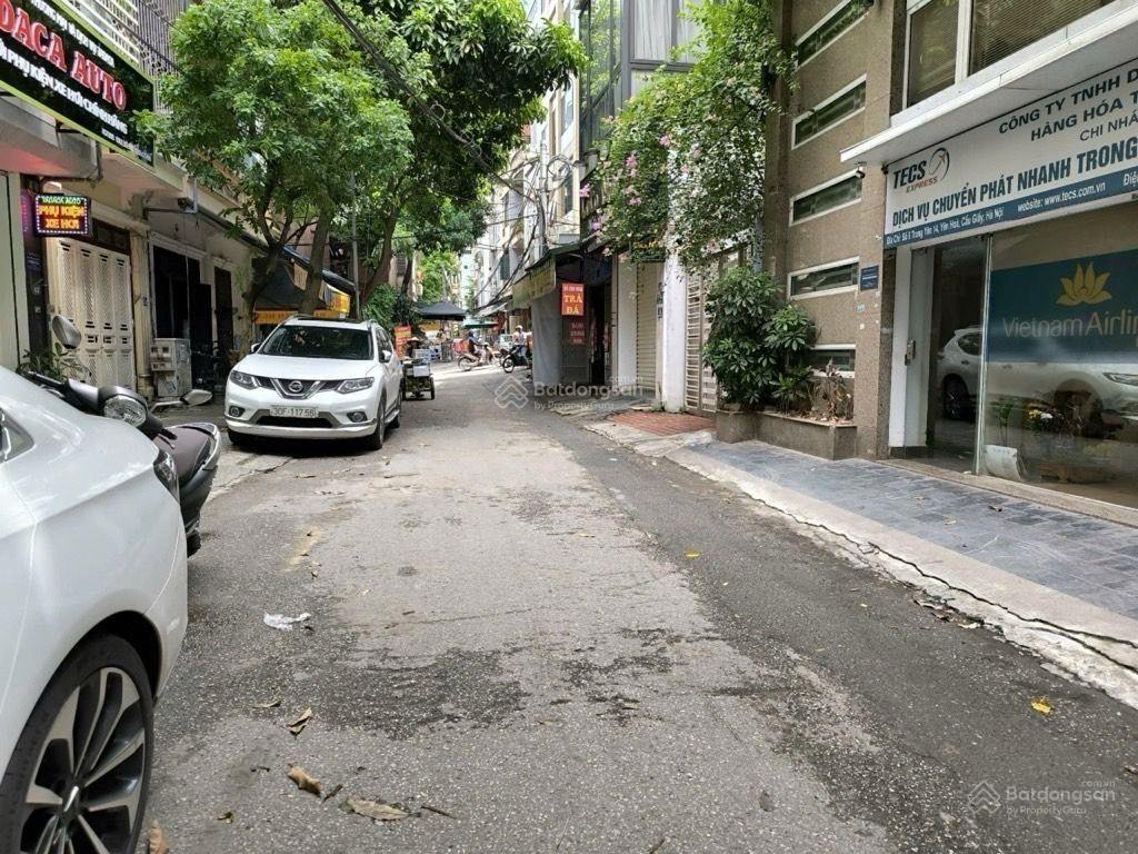 Bán nhà mặt phố trung yên 14, dt60m, phân lô, ô tô vào nhà, 6 tầng thang máy, 25 tỷ.