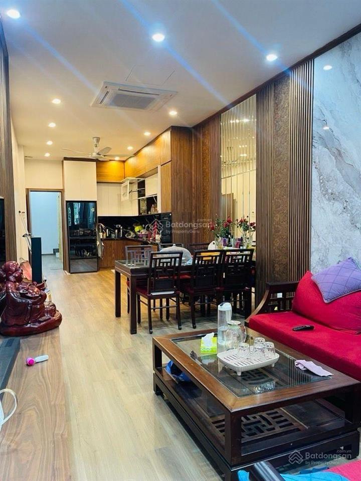Bán nhà mặt phố trung yên 14, dt60m, phân lô, ô tô vào nhà, 6 tầng thang máy, 25 tỷ.