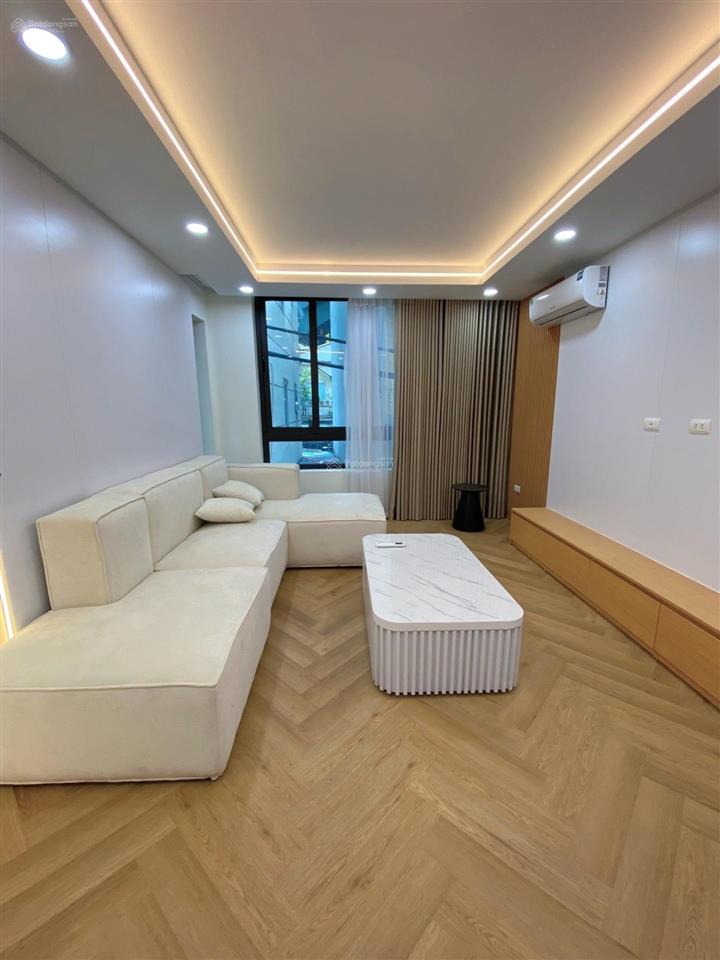 Bán nhà phố đình thôn, dt 60m, mt 4m, 4 tầng thang máy, ô tô đỗ cửa, kinh doanh