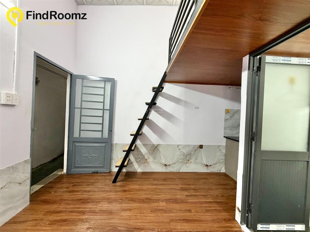 Trống sẵn duplex cửa sổ trời thoáng ngay trục phạm văn đồng