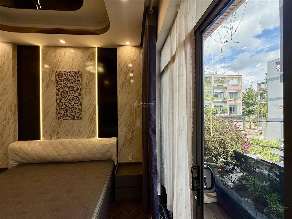 Chính chủ bán, nhà ở kdc the sun residence  ô tô ngủ trong nhà  hình thật  nhà thật 100%.