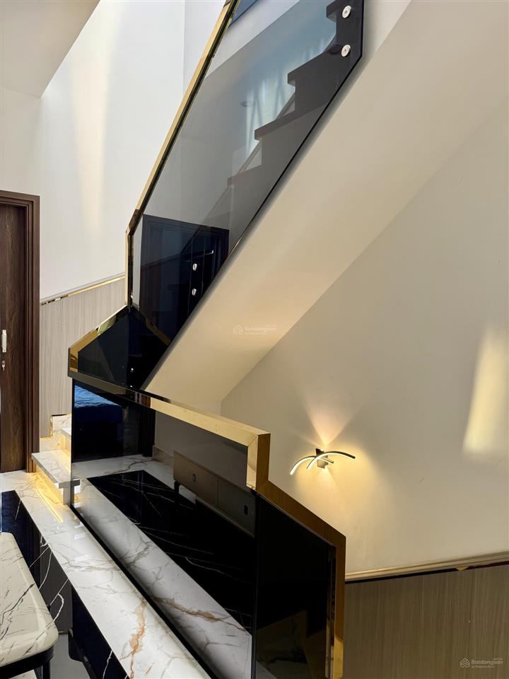 Chính chủ bán, nhà ở kdc the sun residence  ô tô ngủ trong nhà  hình thật  nhà thật 100%.