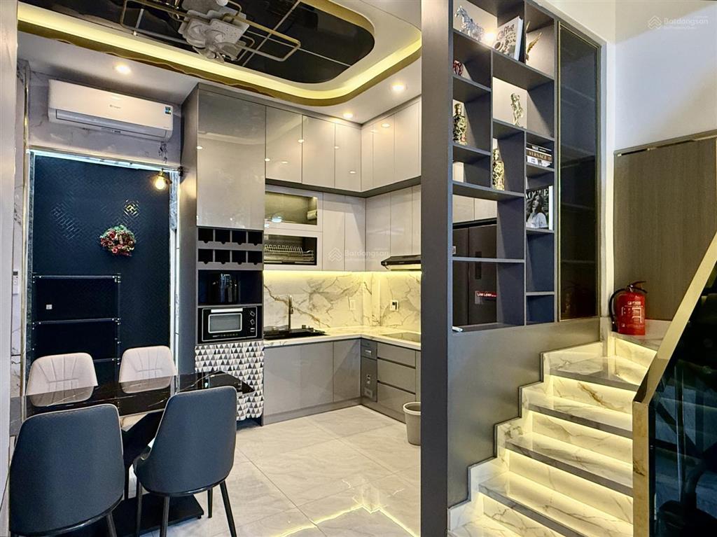 Chính chủ bán, nhà ở kdc the sun residence  ô tô ngủ trong nhà  hình thật  nhà thật 100%.