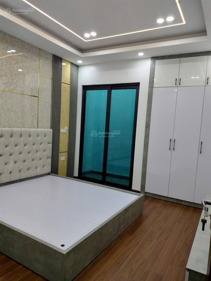 Bán nhà đẹp xuất sắc tại ngõ hoà bình, 8,5 tỷ, 43m2, 4 tầng, 3pn, 3wc