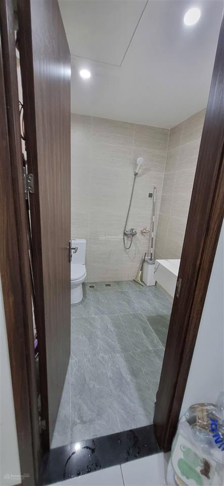 Cho thuê cc 2pn,2wc,85m tại tòa phú thịnh,hà đông ,11 triệu/1 tháng ,phun đồ nhà đẹp
