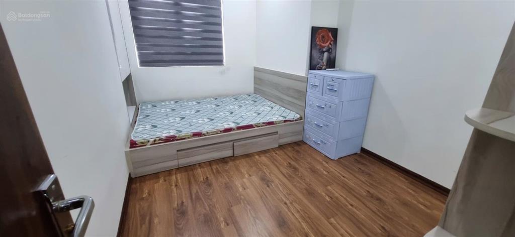 Cho thuê cc 2pn,2wc,85m tại tòa phú thịnh,hà đông ,11 triệu/1 tháng ,phun đồ nhà đẹp