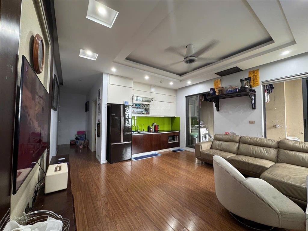 Cho thuê căn hộ 2pn,2 wc,82m tại chung cư the pride ,hà đông 10 triệu / 1 tháng ,đẹp ,phun đồ
