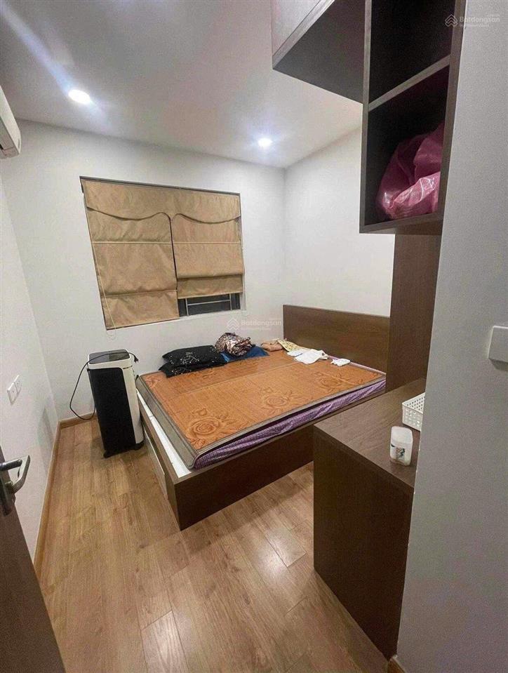 Cho thuê chung cư 2pn, 2wc tại tháp doanh nhân, hà đông 70m, giá 10tr/1 tháng. full đồ