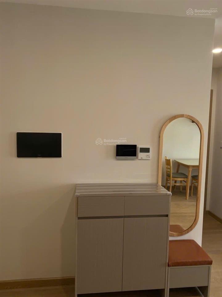 Cho thuê cc 2pn,2wc,75m tại the charm an hưng ,hà đông ,12 triệu /1 tháng phun đồ đẹp.