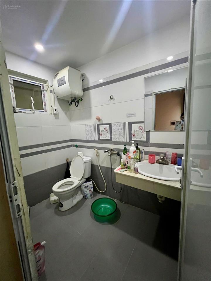 Cho thuê cc văn khê, hà đông 3pn  2wc. diện tích 130m2 full đồ, giá 11tr/1 tháng