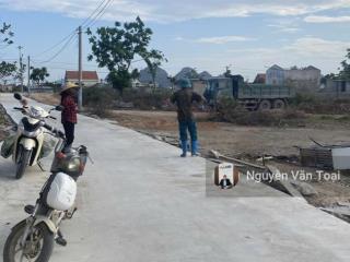 Hoàng tân cạnh đồi nghỉ dưỡng cao cấp 500m