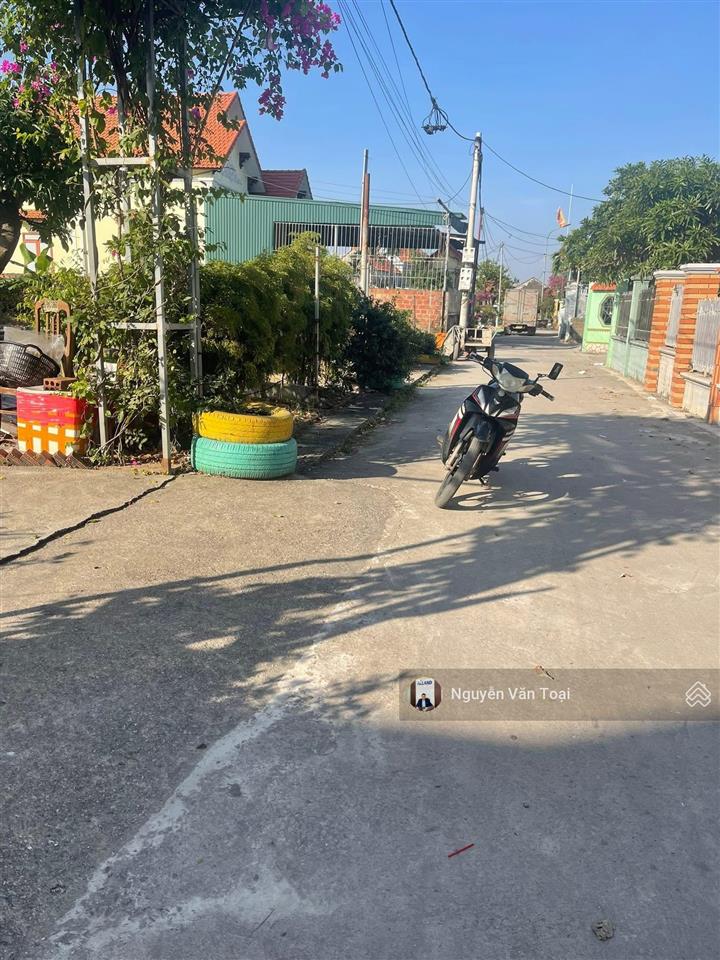 Bán 100m2 đi ra vin mất 5p khu phố 7 hà an
