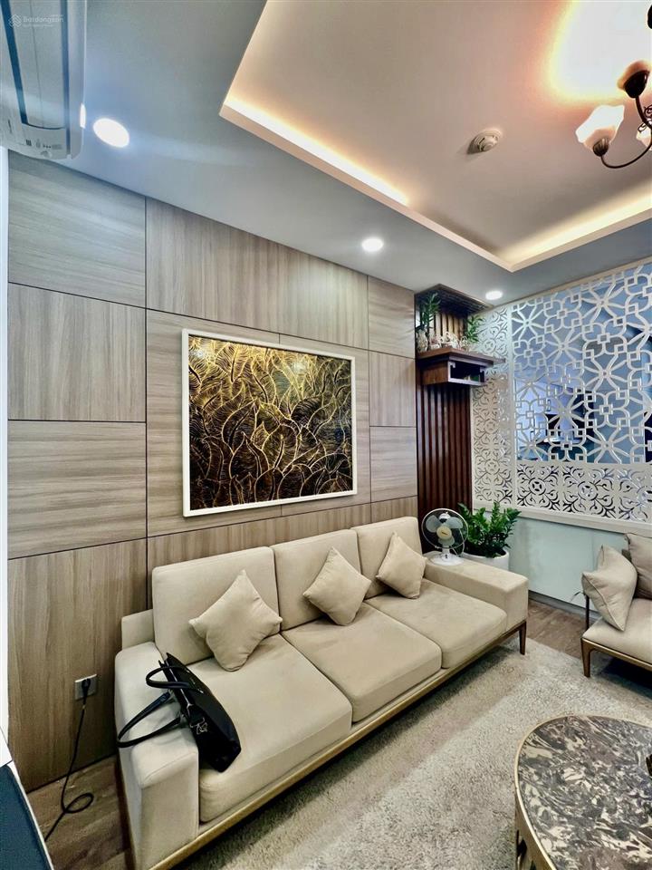 Tin chuẩn chính chủ cần bán gấp căn hộ 2pn+1 đẹp tại tràng an complex  giá siêu tốt pháp lý chuẩn