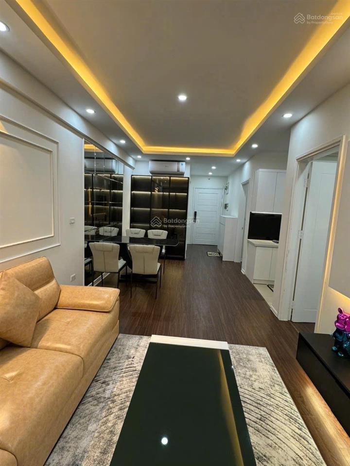 Chính chủ cần tiền gửi bán nhanh căn hộ 2 phòng ngủ tại dự án green star tầng đẹp view thoáng.