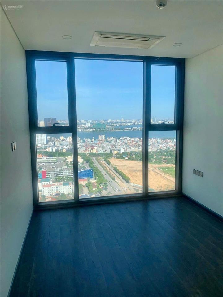 Chính chủ gửi bán căn hộ 3 phòng ngủ tại dự án ngoại giao đoàn toà han jardin tầng đẹp view hồ tây
