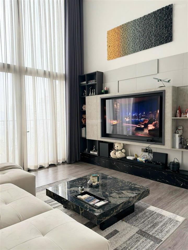 Chính chủ cần tiền gửi bán gấp căn hộ 1 phòng ngủ tại dự án pentstudio tầng đẹp view thoáng
