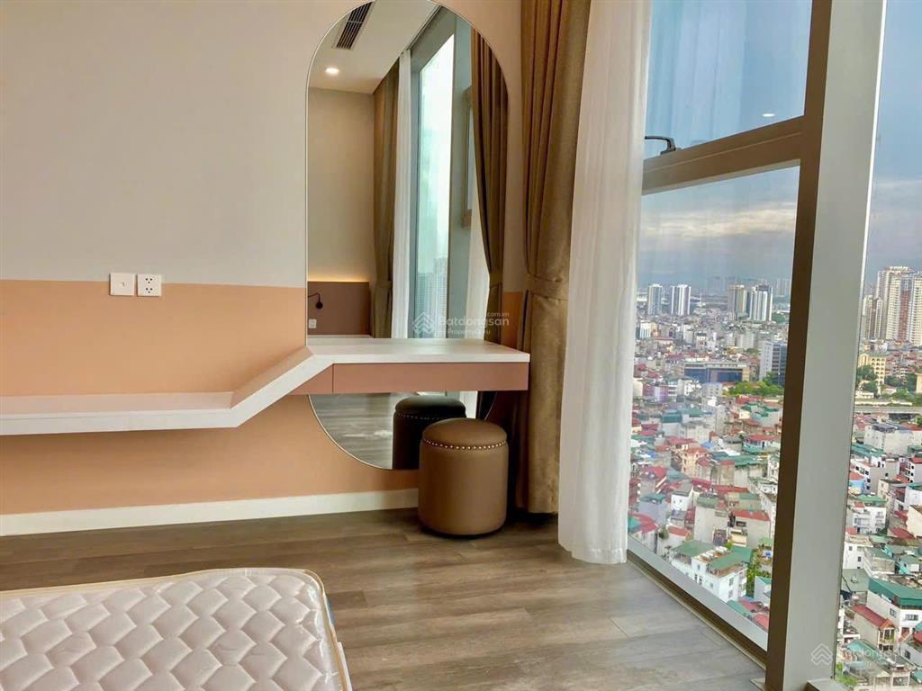 Chính chủ cần tiền gấp gửi bán nhanh căn hộ 3 phòng ngủ tại dự án the nine tầng đẹp view thoáng.