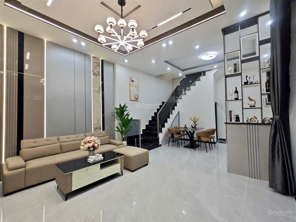Nhà mới ô tô tới nhà giá chỉ 2,750 tỷ