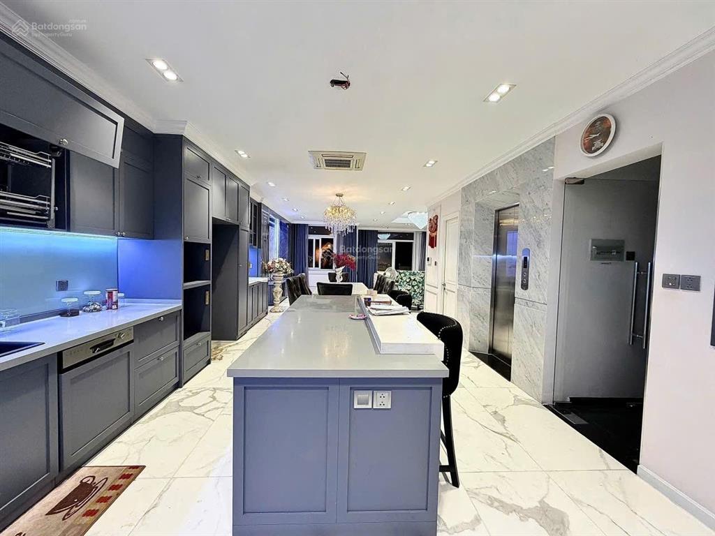 Bán gấp nhà riêng tại hồ văn huê, 39 tỷ, 120 m2, 6 tầng 0356 442 ***