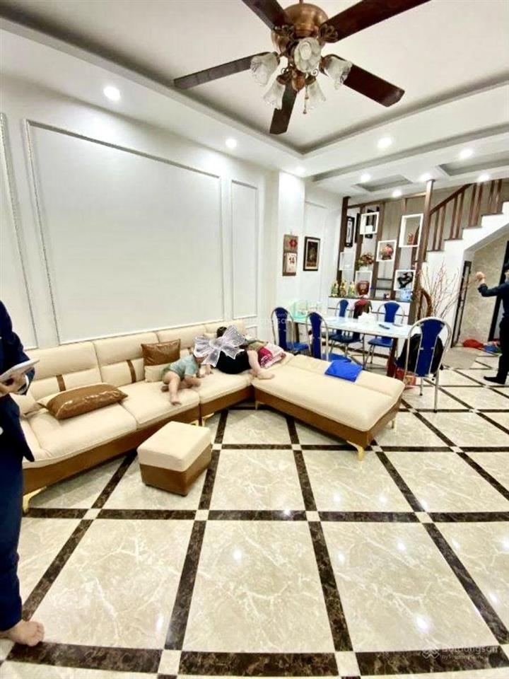 Minh khai | 46m 5t | mt 4.4m | nhỉnh 8 tỷ (có tl)
diện tích rộng, sân riêng, 2 thoáng, ở sướng