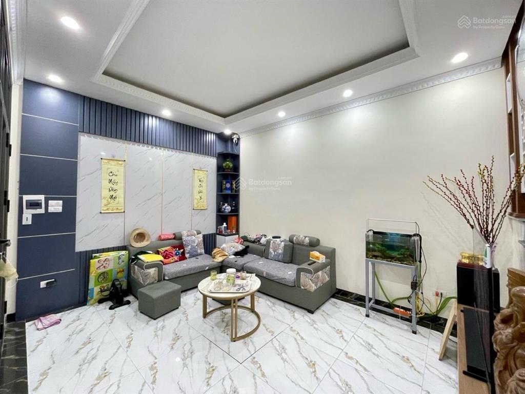 Hoàng mai | 44m x 5 tầng | 30m ra ô tô | gần hồ đền lừ | giá tốt khu vực