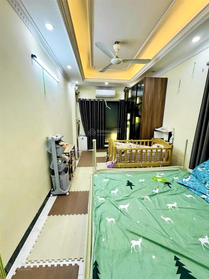 Tân mai | 30m x 4 tầng | nhà đẹp dân xây | lô góc | ngõ thông gần phố | hơn 7 tỷ