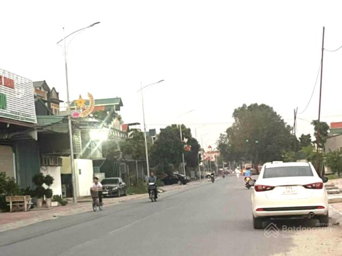 124m2 đất đấu giá giai phạm, mặt đường tl381, cạnh kcn phố nối a, quá đẹp kd dòng tiền và chờ x2