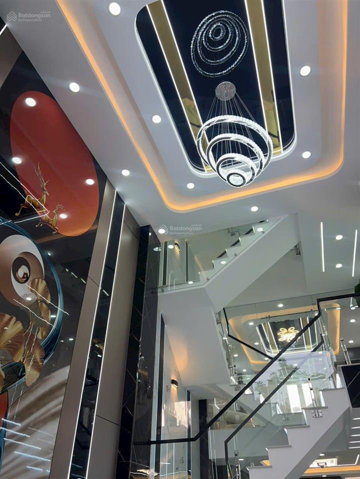 Nhà mặt tiền tân chánh hiệp 07 quận 12  8.8 tỷ
cách nguyễn ảnh thủ chỉ 50m vị trí cực đẹp