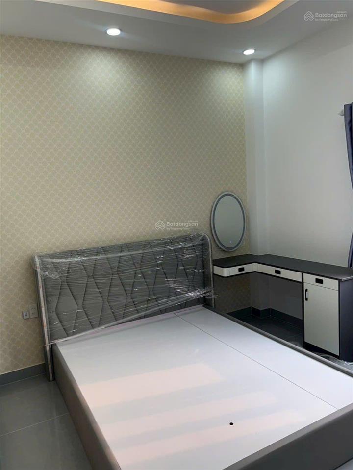 Nhà mặt tiền tân chánh hiệp 07 quận 12  8.8 tỷ
cách nguyễn ảnh thủ chỉ 50m vị trí cực đẹp