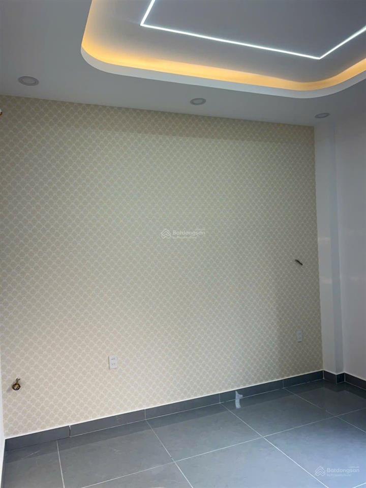 Nhà mặt tiền tân chánh hiệp 07 quận 12  8.8 tỷ
cách nguyễn ảnh thủ chỉ 50m vị trí cực đẹp