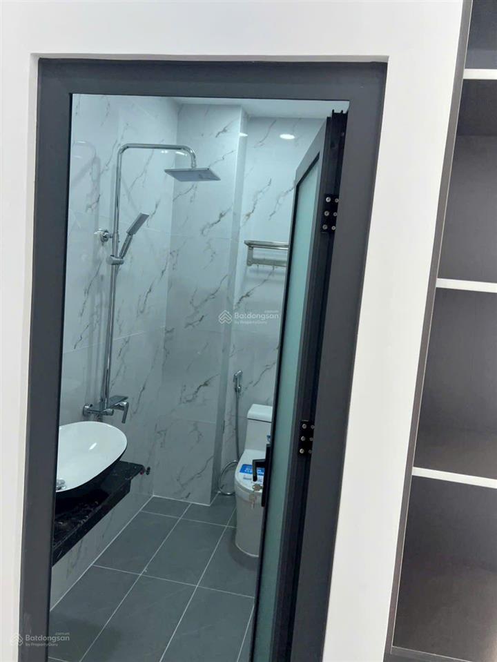 Nhà mặt tiền tân chánh hiệp 07 quận 12  8.8 tỷ
cách nguyễn ảnh thủ chỉ 50m vị trí cực đẹp