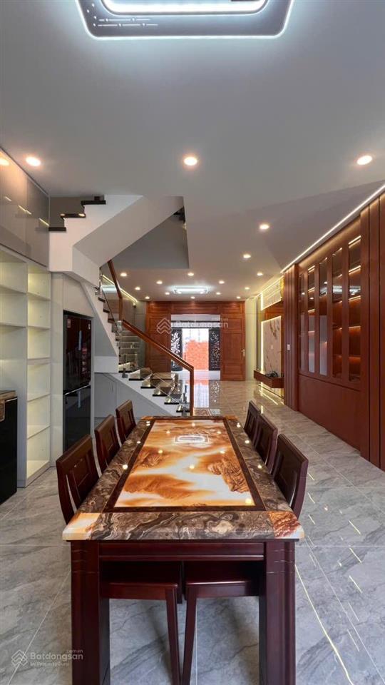 Nhà mới đẹp 3 tầm full nội thất cao cấp bà điểm, hóc môn