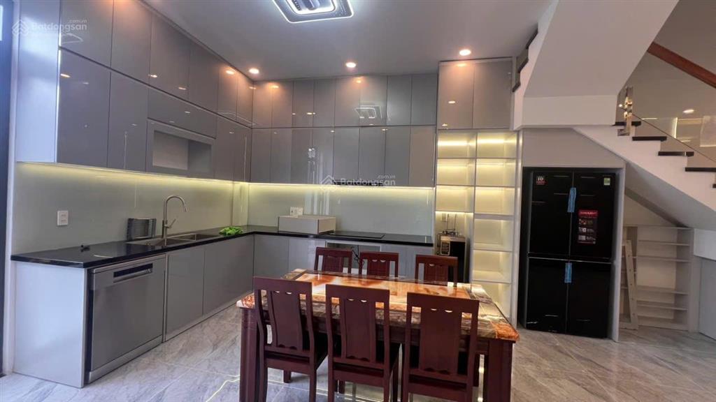 Nhà mới đẹp 3 tầm full nội thất cao cấp bà điểm, hóc môn