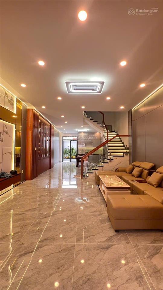 Nhà mới đẹp 3 tầm full nội thất cao cấp bà điểm, hóc môn