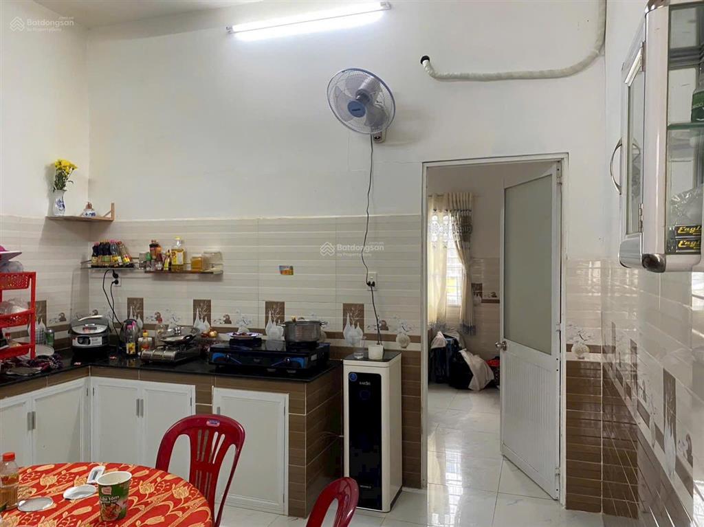 Nhà hẻm xe hơi đường tân xuân 1, xã tân xuân, hóc môn  giá 4,15 tỷ (thương lượng)