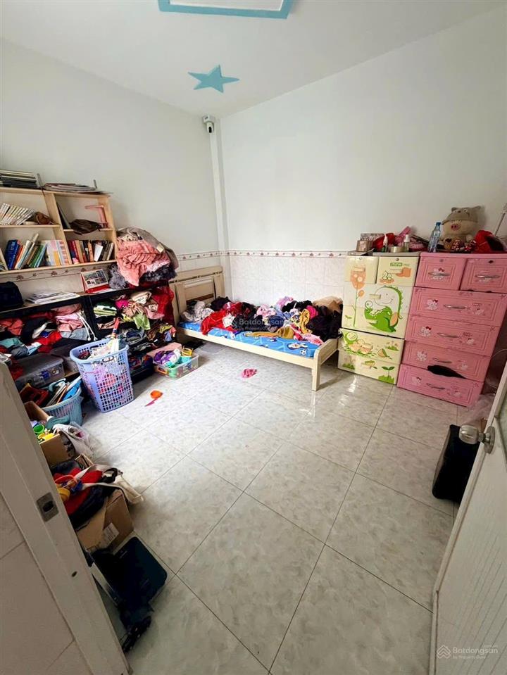 3.65 tỷ  hẻm ô tô thông  thới tam thôn 9  hóc môn  95m2